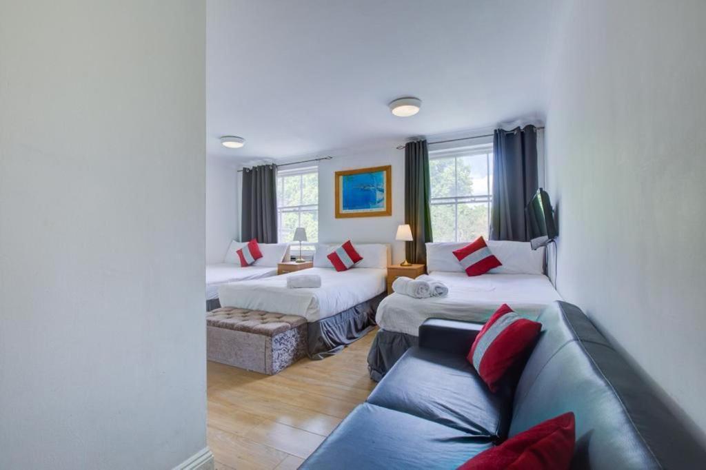 Benqi Apartment London Exterior photo